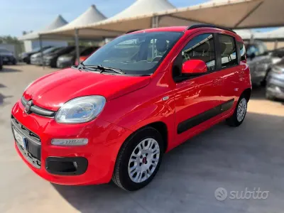 Usata Fiat Panda Easy 95 CV (69 kW) 2018 Rosso Utilitaria
