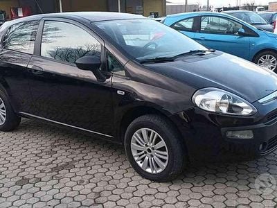 Usata Fiat Punto Evo Dynamic 77 CV (56 kW) 2009 Nero Utilitaria