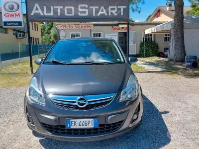 Usata Opel Corsa Club 86 CV (63 kW) 2011 Grigio Utilitaria