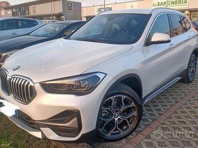 Käytetty BMW X1 xLine 150 HP (110 kW) 2021 Valkoinen Katumaasturi