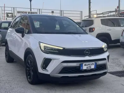 Usata Opel Crossland GS Line 83 CV (61 kW) 2021 Bianco SUV
