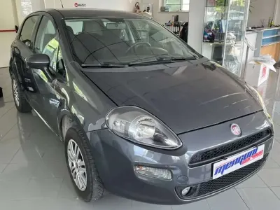 Usata Fiat Grande Punto Street 77 CV (56 kW) 2017 Grigio Utilitaria
