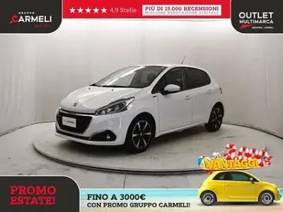 Usata Peugeot 208 Signature Sky 83 CV (61 kW) 2018 Bianco Utilitaria