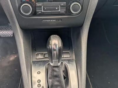 Usata VW Golf VI 110 CV (80 kW) 2011 Nero Utilitaria