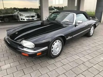 Usata Jaguar XJS 222 CV (163 kW) 1996 Nero Cabrio