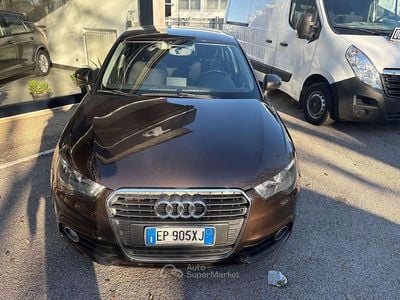 Usata Audi A1 Sportback Attraction 86 CV (63 kW) 2013 Bronze Utilitaria