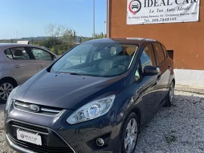 Begagnad Ford C-MAX Titanium 95 HK (69 kW) 2013 Grå Minibuss