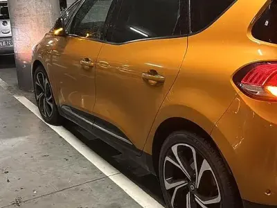 Usata Renault Scénic IV 160 CV (117 kW) 2017 Monovolume