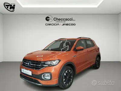 Usata VW T-Cross Advance 110 CV (80 kW) 2023 Arancione SUV