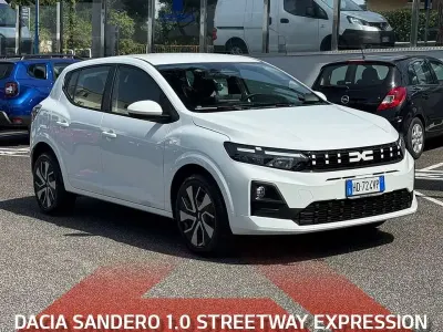 Nuova Dacia Sandero Expression 101 CV (74 kW) 2026 Bianco Berlina