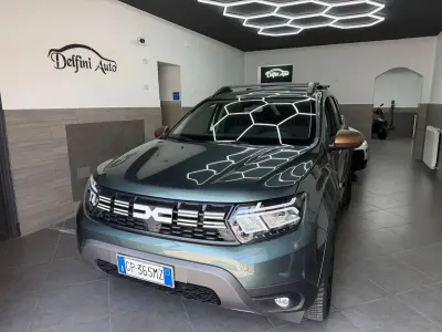Usata Dacia Duster Extreme 116 CV (85 kW) 2023 Verde SUV