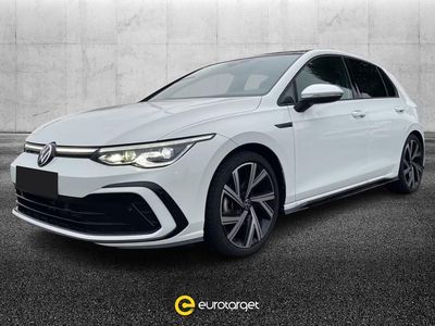Usata VW Golf VIII R-line 150 CV (110 kW) 2022 Bianco pastello Berlina