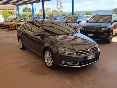 Usata VW Passat Highline 140 CV (102 kW) 2011 Nero Berlina