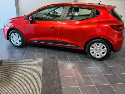 Usata Renault Clio IV 90 CV (66 kW) 2016 Berlina
