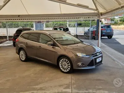 Usata Ford Focus Titanium 116 CV (85 kW) 2011 Grigio Station wagon