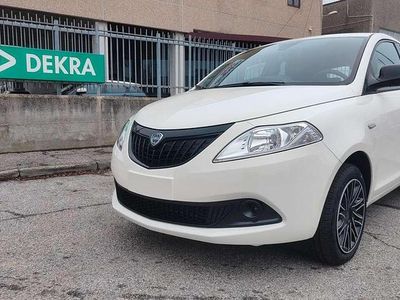 Usata Lancia Ypsilon S 69 CV (50 kW) 2024 Bianco Utilitaria