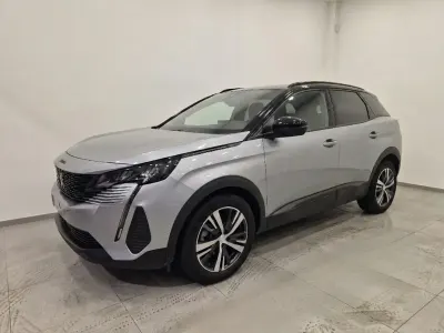 Gebraucht Peugeot 3008 131 PS (96 kW) 2024 Grau SUV