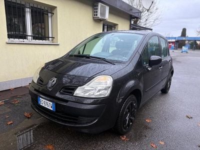 Nero Usata 2011 Renault Modus Monovolume | 4200 € (Buon prezzo)