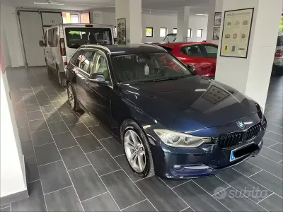 Usata BMW 320 Sport Line 184 CV (135 kW) 2014 Bluazzurro Station wagon