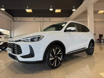 Nuova MG ZS Luxury 197 CV (144 kW) 2026 Bianco SUV