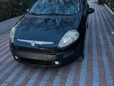 Usata Fiat Punto Evo Active 65 CV (47 kW) 2011 Utilitaria