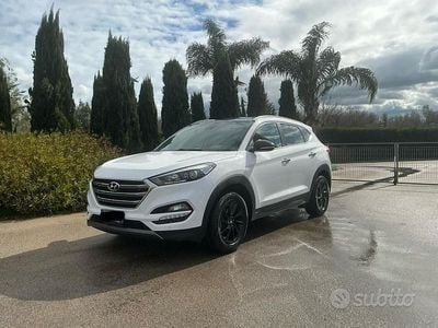 Usata Hyundai Tucson Xpossible 135 CV (99 kW) 2017 Bianco SUV