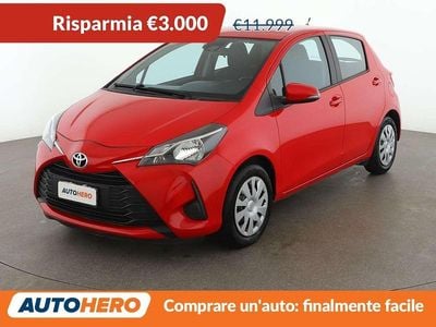 Usata Toyota Yaris Cool 72 CV (52 kW) 2020 Rosso Utilitaria