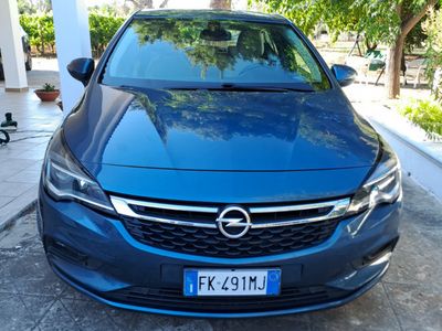 Usata Opel Astra 95 CV (69 kW) 2017 Blu Berlina