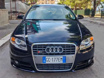 Usata Audi A4 344 CV (253 kW) 2006 Blu/azzurro Station wagon