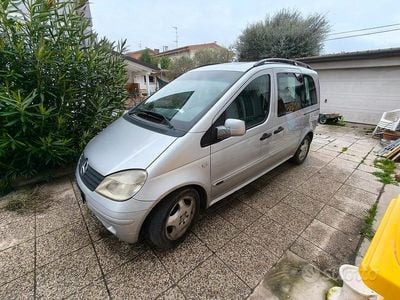 Usata Mercedes Vaneo 91 CV (66 kW) 2002 Monovolume