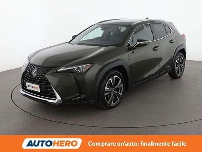Usata Lexus UX 250h E-FOUR Executive Line 152 CV (111 kW) 2019 Verde SUV