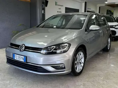 Usata VW Golf VII Business 150 CV (110 kW) 2020 Silver metallizzato Berlina