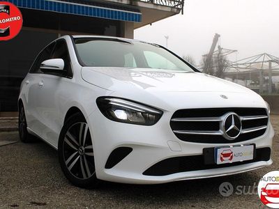 Usata Mercedes B200 150 CV (110 kW) 2022 Bianco Monovolume