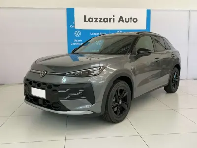 Nuova VW T-Roc Style 116 CV (85 kW) 2026 Grigio SUV