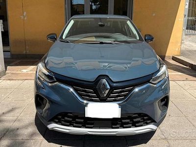Usata Renault Captur 2022 Blu SUV
