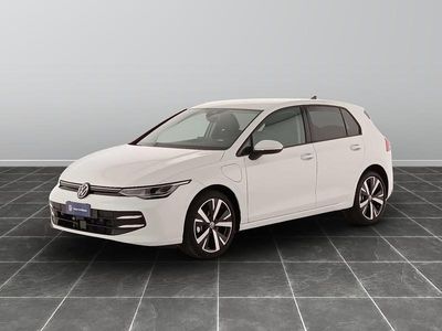 Bianco Nuova 2025 VW Golf Edition Berlina | 38.400 € (Cara)