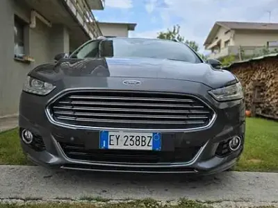 Usata Ford Mondeo 150 CV (110 kW) 2015 Grigio Station wagon