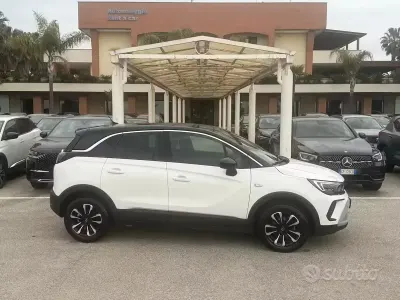 Usata Opel Crossland 131 CV (96 kW) 2024 Bianco SUV