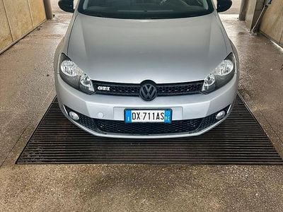 Usata VW Golf VI Comfortline 122 CV (89 kW) 2009 Grigio Utilitaria