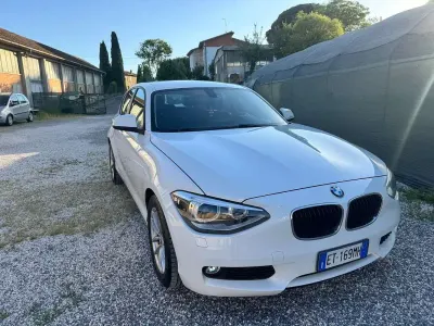 Usata BMW 118 Comfort Edition 143 CV (105 kW) 2013 Bianco Utilitaria