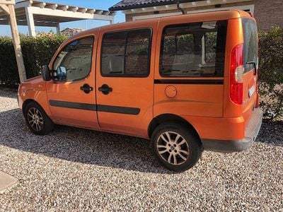 Usata Fiat Doblò 105 CV (77 kW) 2006 Monovolume