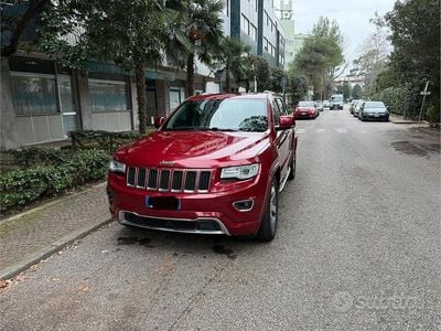 Usata Jeep Grand Cherokee Overland 250 CV (183 kW) 2014 Rosso SUV