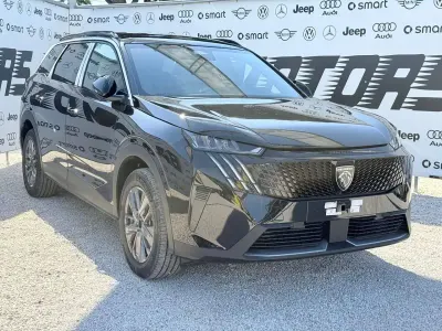 Nuova Peugeot 5008 Allure 136 CV (100 kW) 2026 Nero SUV