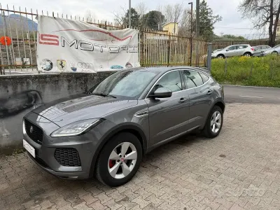 Occasion Jaguar E-Pace R-Dynamic 150 ch (110 kW) 2020 Gris SUV