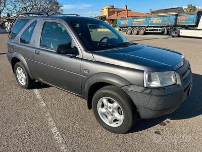Usata Land Rover Freelander 111 CV (81 kW) 2002 Verde SUV
