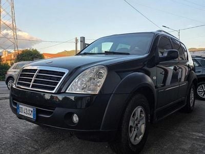 Usata SsangYong Rexton II 165 CV (121 kW) 2006 Nero SUV