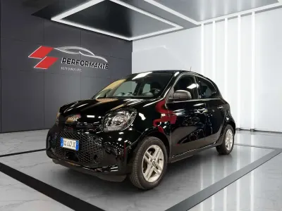Usata Smart ForFour Electric Drive Pure 60 kW (82 CV) 2021 Nero SUV