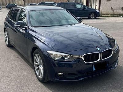 Usata BMW 320 Advantage 190 CV (139 kW) 2015 Blu/azzurro Station wagon