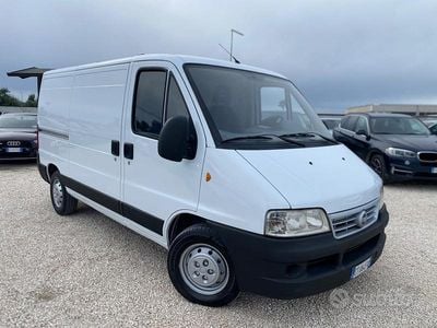 Usata Fiat Ducato 15 110 CV (80 kW) 2004 Bianco Furgone