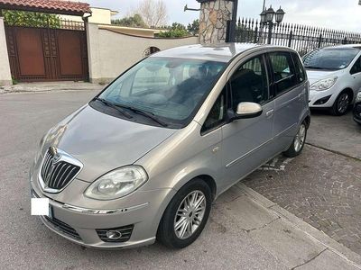 Usata Lancia Musa 90 CV (66 kW) 2010 Argento Monovolume